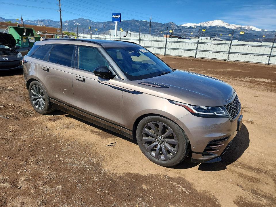 52731136 :رقم المزاد ، SALYL2RV2JA747754 vin ، 2018 Land Rover Range Rover Velar مزاد بيع