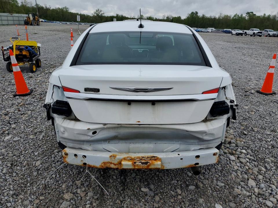 Продажа на аукционе авто 2011 Chrysler 200, vin: 1C3BC1FB5BN612428, номер лота: 52066116
