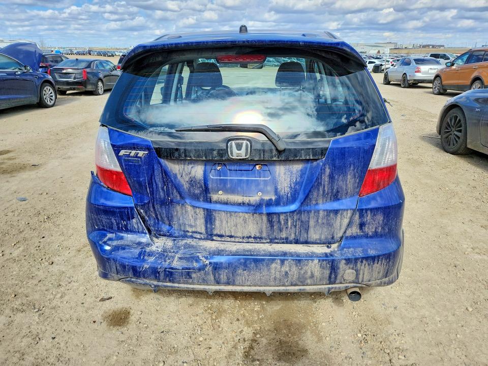 52066726 :رقم المزاد ، JHMGE8H51AS800034 vin ، 2010 Honda Fit مزاد بيع