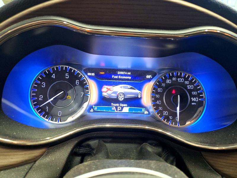54885856 :رقم المزاد ، 1C3CCCEG6FN512423 vin ، 2015 Chrysler 200 مزاد بيع