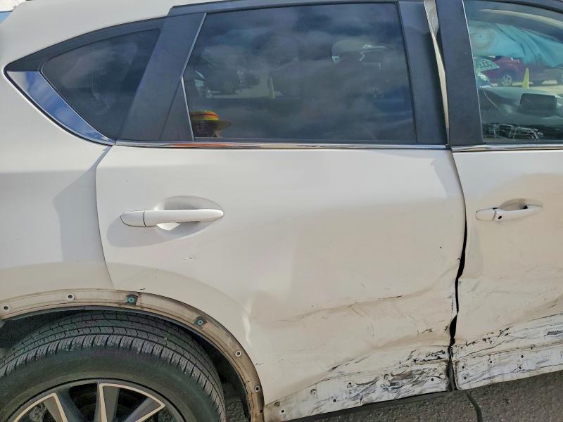 Продаж на аукціоні авто 2018 Mazda Cx-5, vin: JM3KFACM4J0336920, номер лоту: 55364546