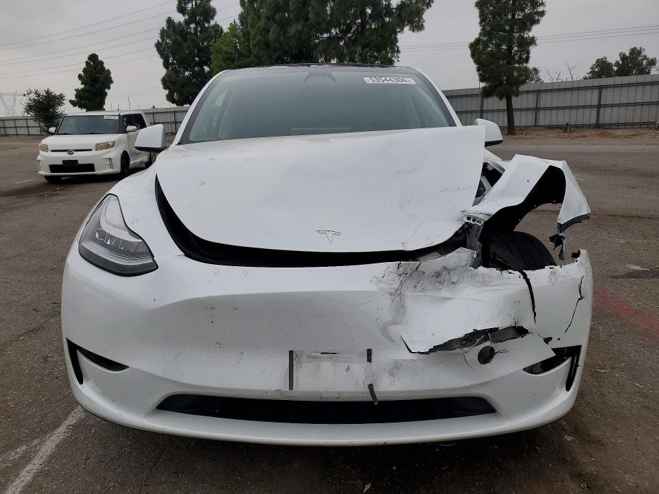 Продажа на аукционе авто 2023 Tesla Model Y, vin: 7SAYGDEE2PA120355, номер лота: 53544306