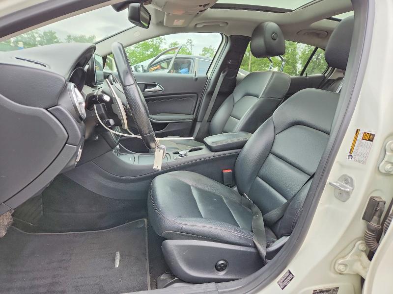 53964046 :رقم المزاد ، WDCTG4GB4FJ031482 vin ، 2015 Mercedes-benz Gla مزاد بيع