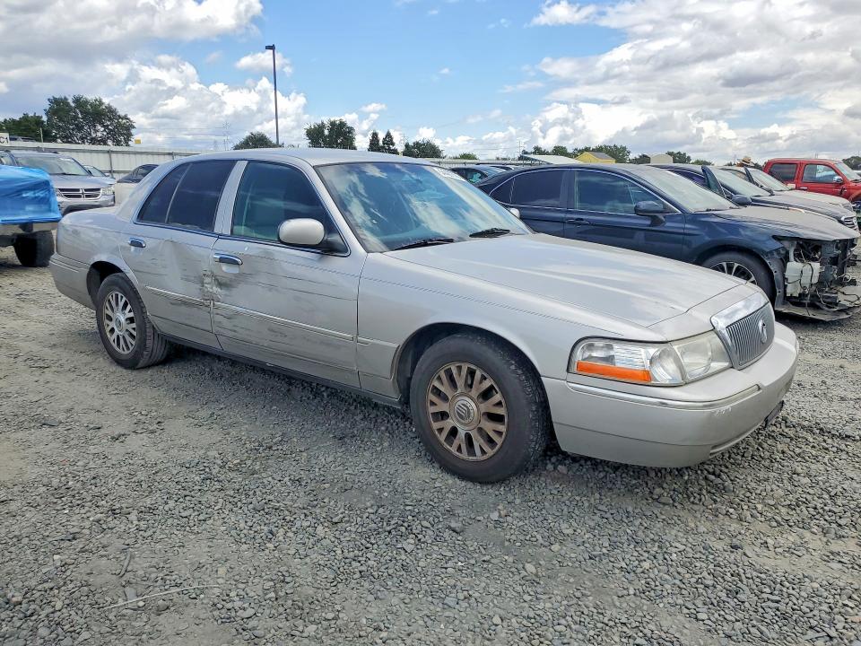 2004 Mercury Grand Marquis მანქანა იყიდება აუქციონზე, vin: 2MEHM75W84X616886, აუქციონის ნომერი: 54487776