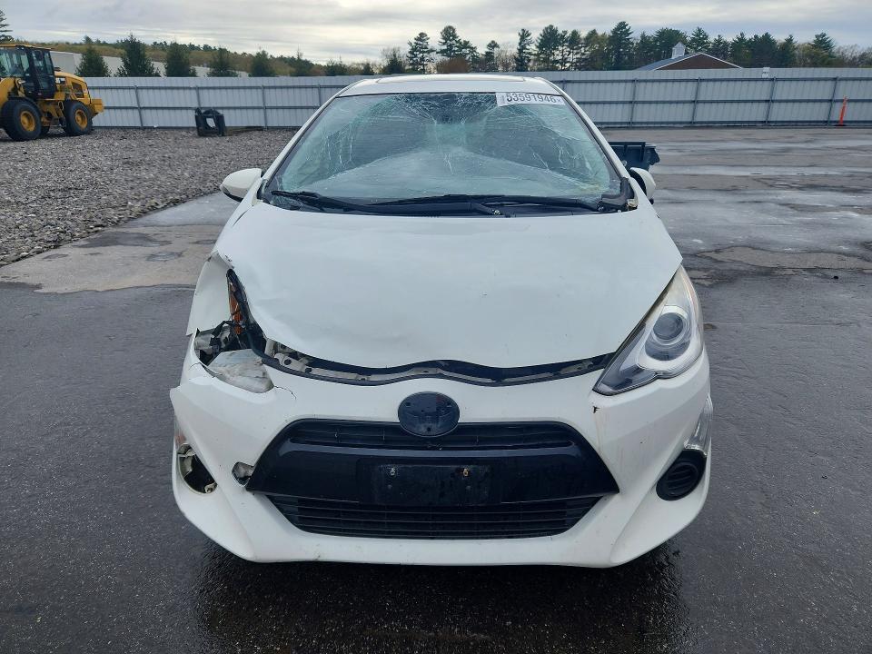 53591946 :رقم المزاد ، JTDKDTB34F1112065 vin ، 2015 Toyota Prius C مزاد بيع