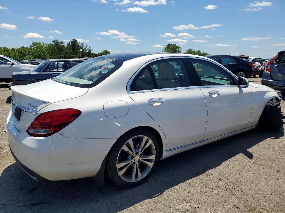 55527246 :رقم المزاد ، 55SWF4KB0HU205120 vin ، 2017 Mercedes-benz C مزاد بيع