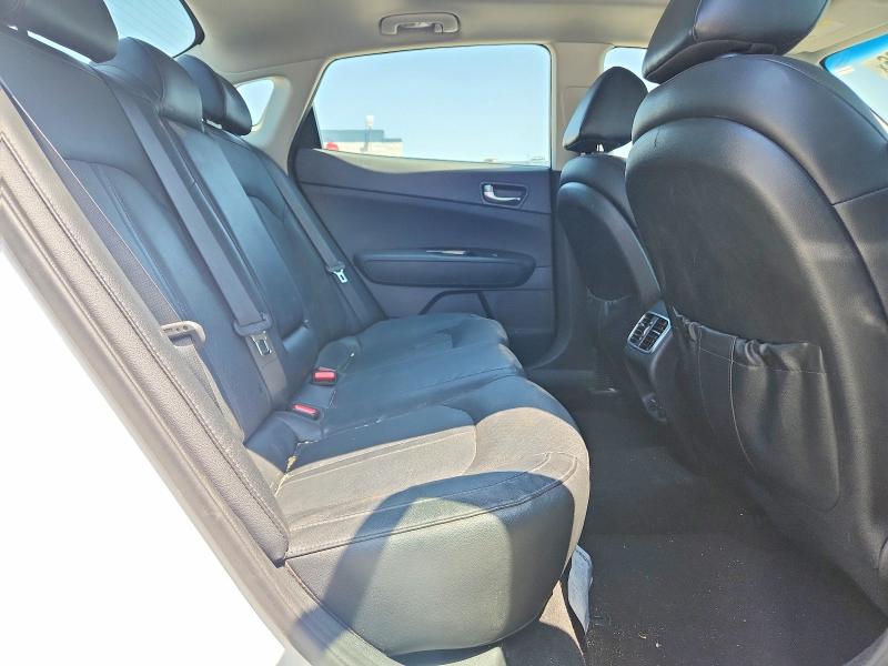 2019 Kia Optima მანქანა იყიდება აუქციონზე, vin: 5XXGU4L15KG301802, აუქციონის ნომერი: 52427066