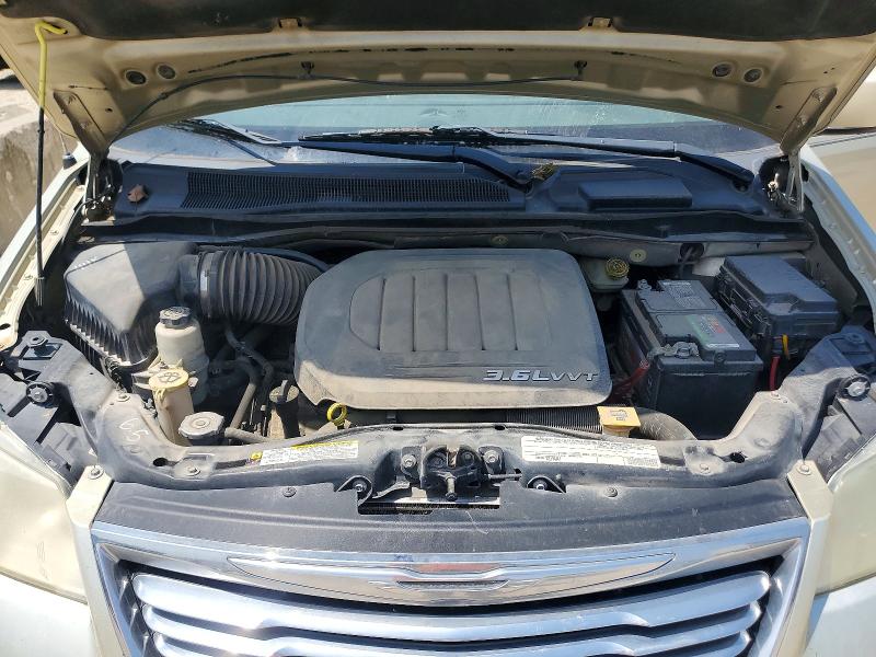 53932036 :رقم المزاد ، 2A4RR5DG3BR702981 vin ، 2011 Chrysler Town & Country Limit مزاد بيع