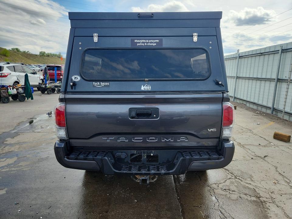 54108836 :رقم المزاد ، 5TFDZ5BN1LX055100 vin ، 2020 Toyota Tacoma مزاد بيع