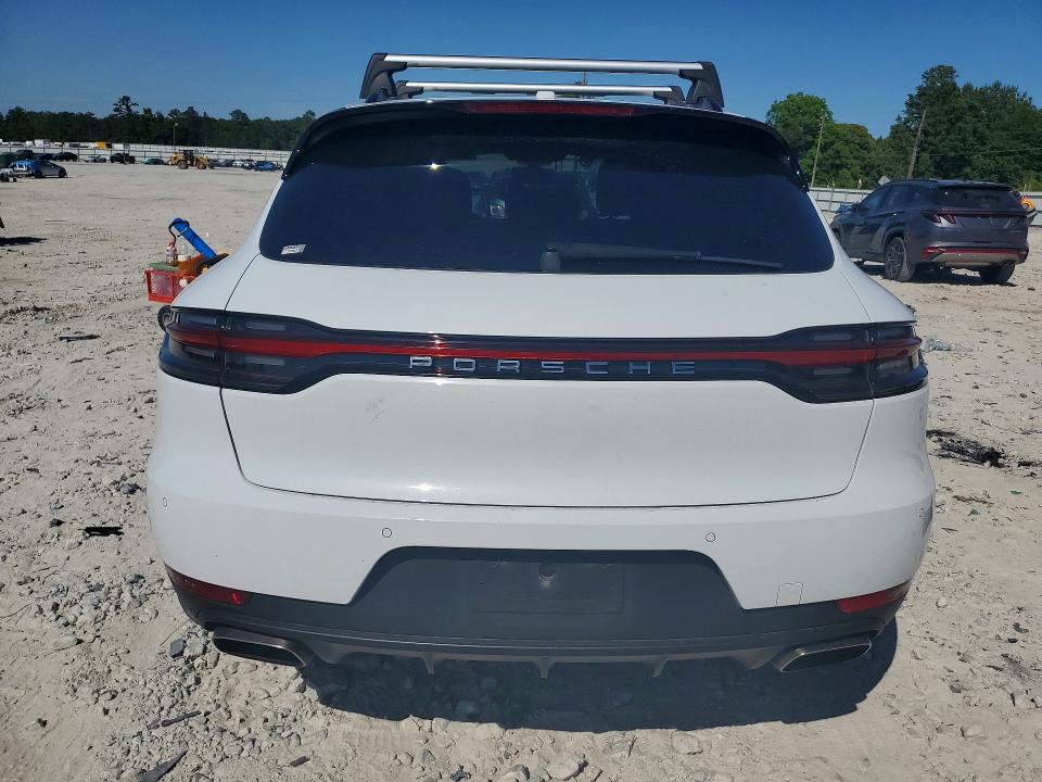 53769236 :رقم المزاد ، WP1AA2A55LLB06243 vin ، 2020 Porsche Macan مزاد بيع