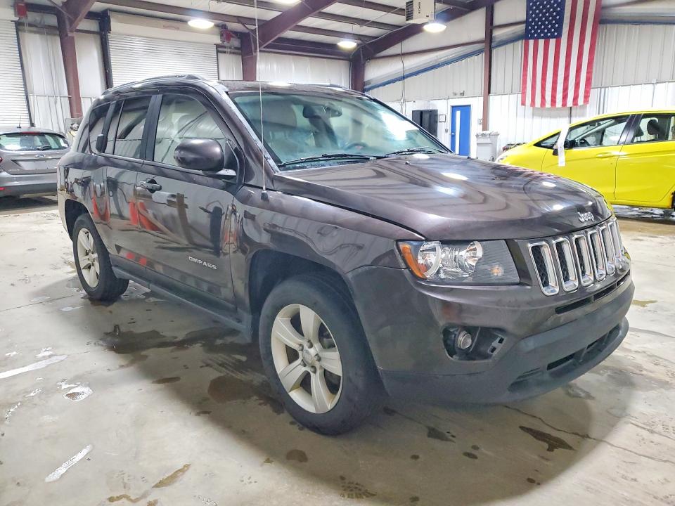 51776736 :رقم المزاد ، 1C4NJDEB6ED665117 vin ، 2014 Jeep Compass مزاد بيع