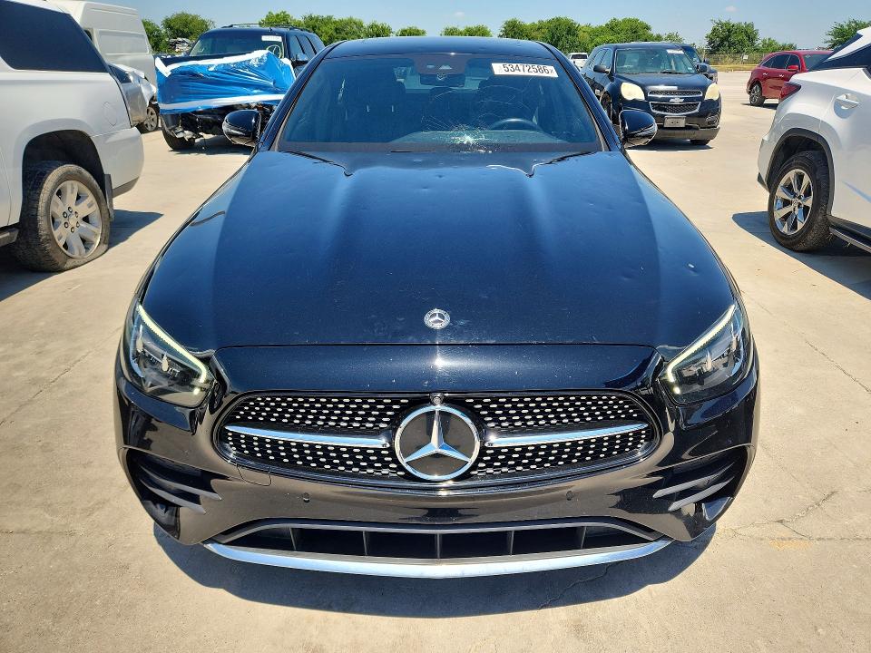 53472586 :رقم المزاد ، W1KZF8DB6MA950997 vin ، 2021 Mercedes-benz E مزاد بيع
