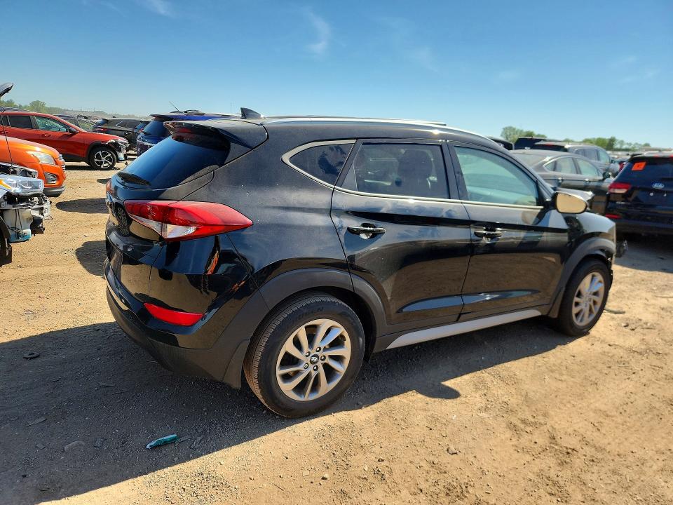 55047336 :رقم المزاد ، KM8J33A48JU830651 vin ، 2018 Hyundai Tucson مزاد بيع