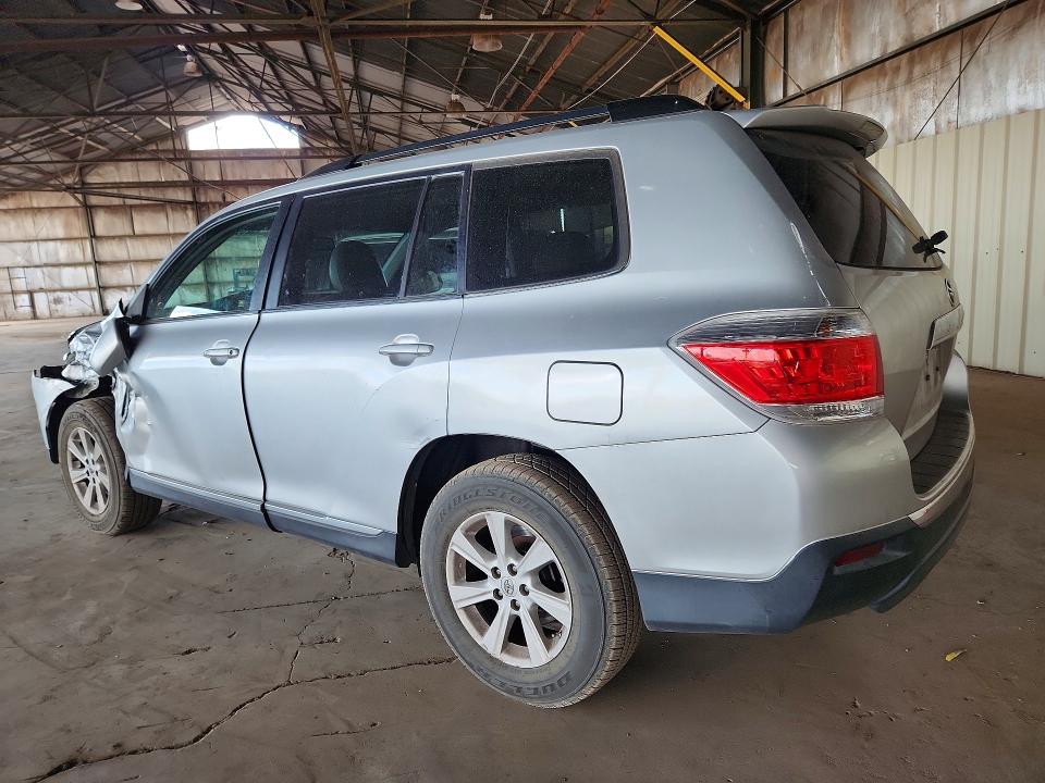 52697706 :رقم المزاد ، 5TDZK3EH0DS121759 vin ، 2013 Toyota Highlander مزاد بيع