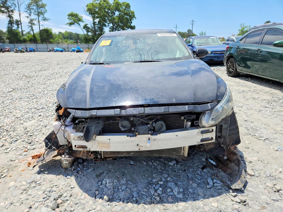 52646386 :رقم المزاد ، 1N4BL4BVXKC217031 vin ، 2019 Nissan Altima مزاد بيع