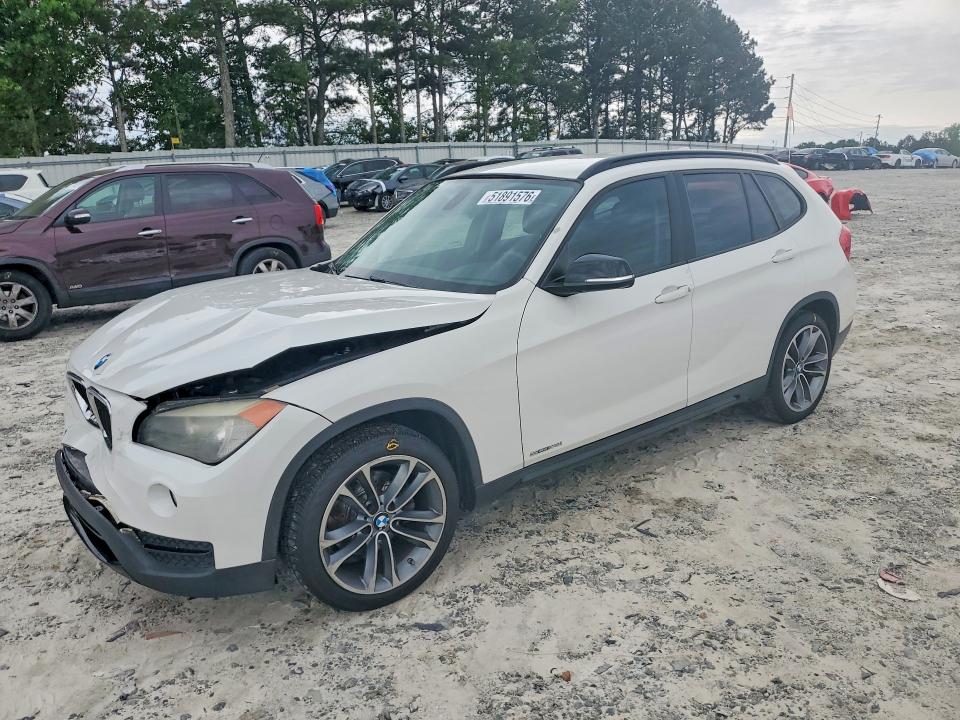 2014 Bmw X1 მანქანა იყიდება აუქციონზე, vin: WBAVM1C52EVW51922, აუქციონის ნომერი: 51891576