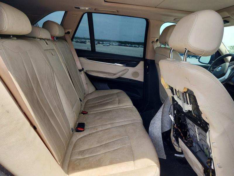 51020786 :رقم المزاد ، 5UXKR2C51F0H35761 vin ، 2015 Bmw X5 مزاد بيع