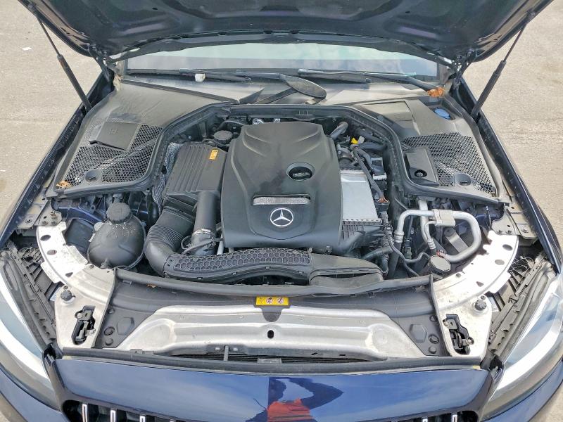 53240426 :رقم المزاد ، 55SWF4KB6HU210712 vin ، 2017 Mercedes-benz C مزاد بيع