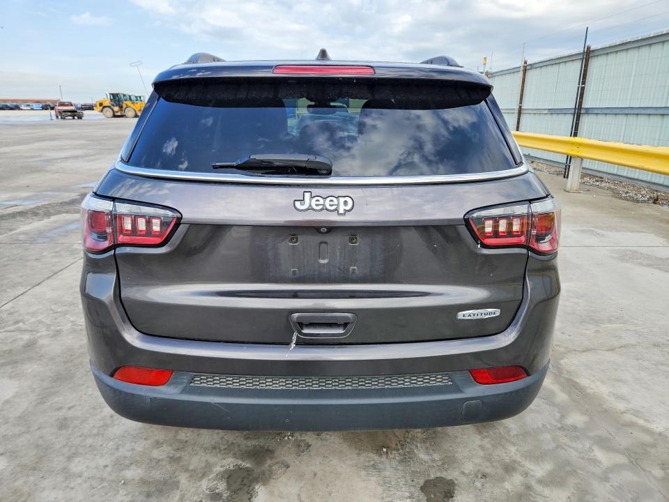 2018 Jeep Compass მანქანა იყიდება აუქციონზე, vin: 3C4NJCBB8JT137453, აუქციონის ნომერი: 52941926