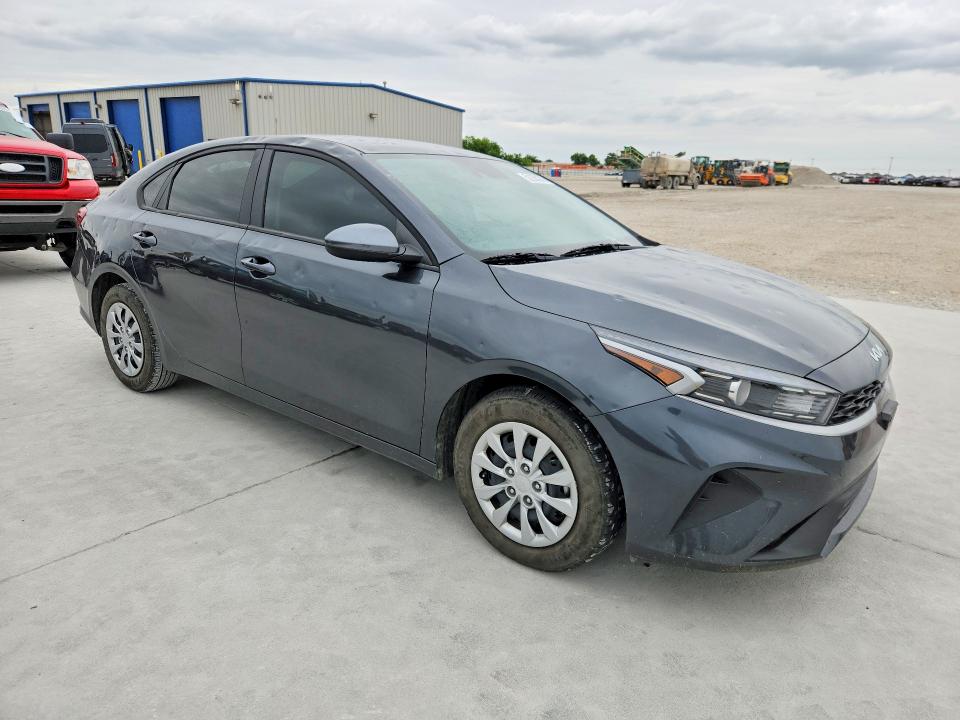 52255076 :رقم المزاد ، 3KPF24AD2RE838287 vin ، 2024 Kia Forte مزاد بيع