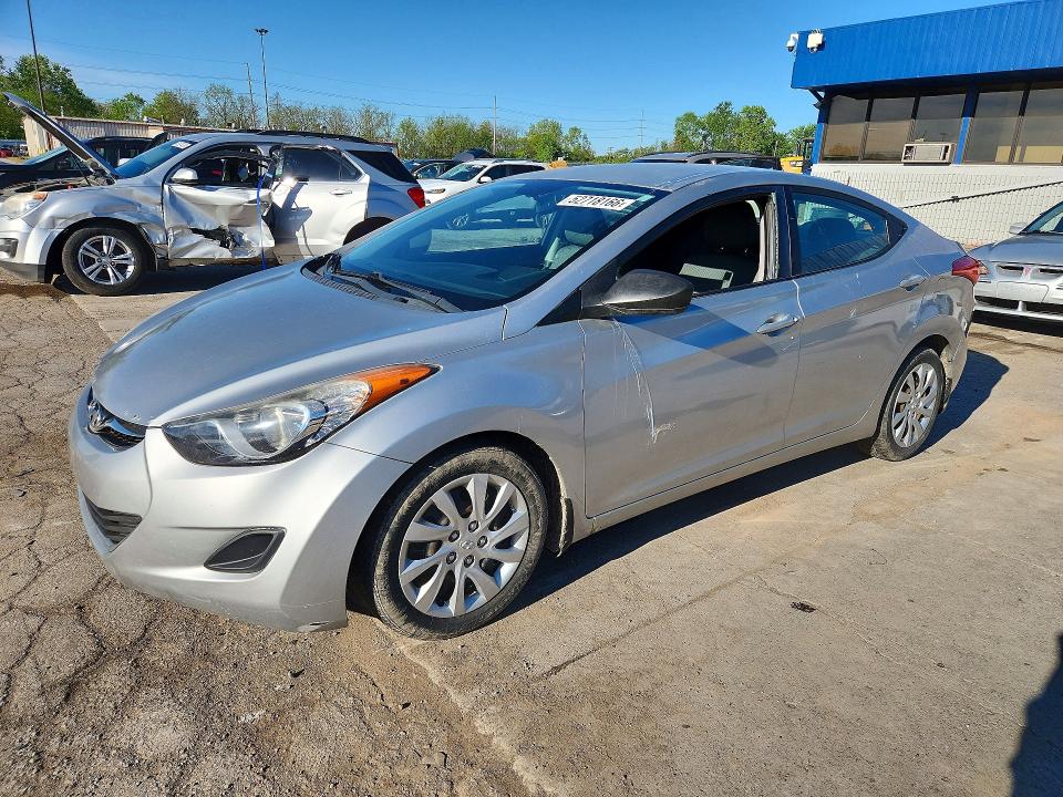Aukcja sprzedaży 2013 Hyundai Elantra, vin: 5NPDH4AE3DH206305, numer aukcji: 52718166
