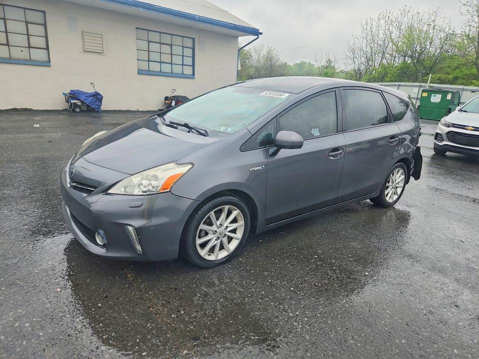 52553556 :رقم المزاد ، JTDZN3EU0E3335271 vin ، 2014 Toyota Prius مزاد بيع