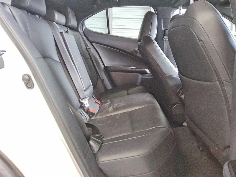 2020 Lexus Ux მანქანა იყიდება აუქციონზე, vin: JTHP3JBH6L2026270, აუქციონის ნომერი: 53017856