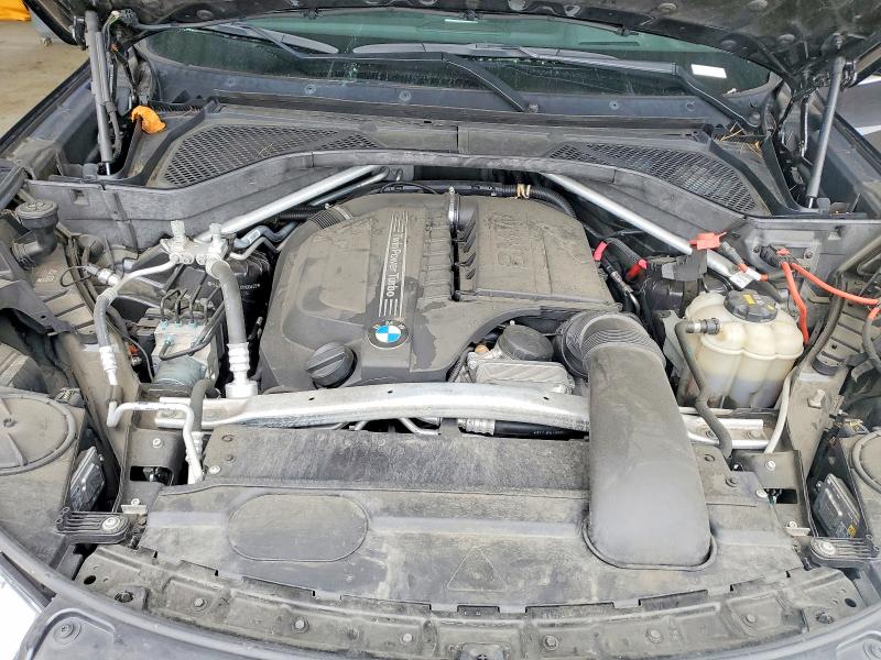 52168386 :رقم المزاد ، 5UXKR0C57J0Y06455 vin ، 2018 Bmw X5 مزاد بيع