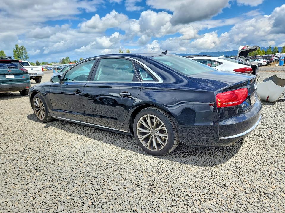 52486786 :رقم المزاد ، WAURVAFDXBN015729 vin ، 2011 Audi A8 مزاد بيع