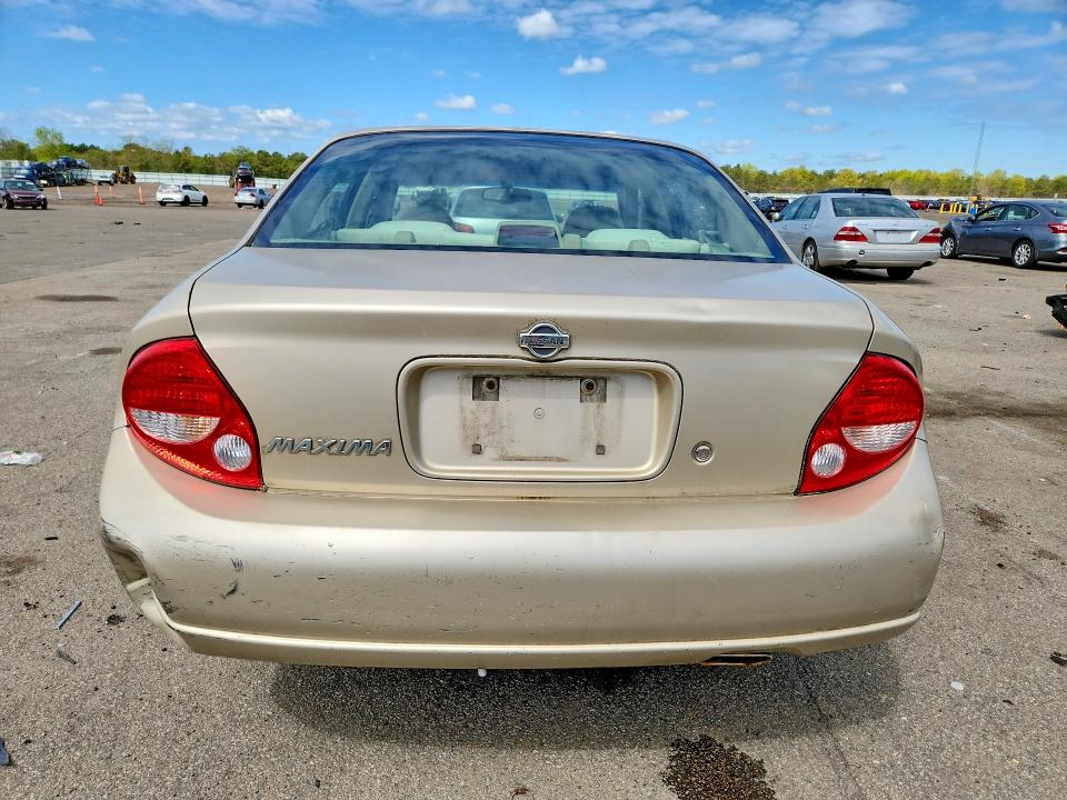 53834306 :رقم المزاد ، JN1CA31D5YT720887 vin ، 2000 Nissan Maxima مزاد بيع