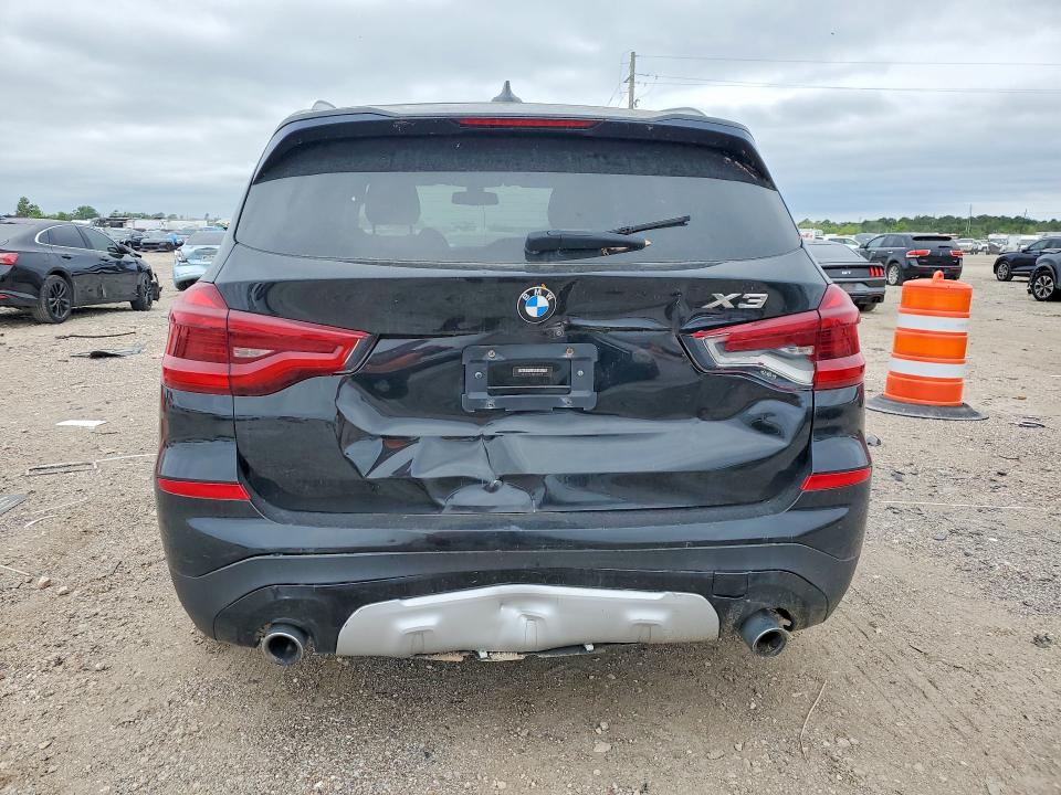 48029746 :رقم المزاد ، 5UXTR9C50JLC80079 vin ، 2018 Bmw X3 مزاد بيع
