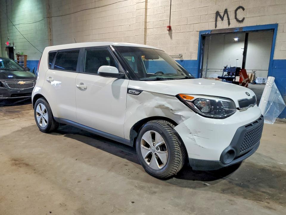 52304016 :رقم المزاد ، KNDJN2A25F7222311 vin ، 2015 Kia Soul مزاد بيع