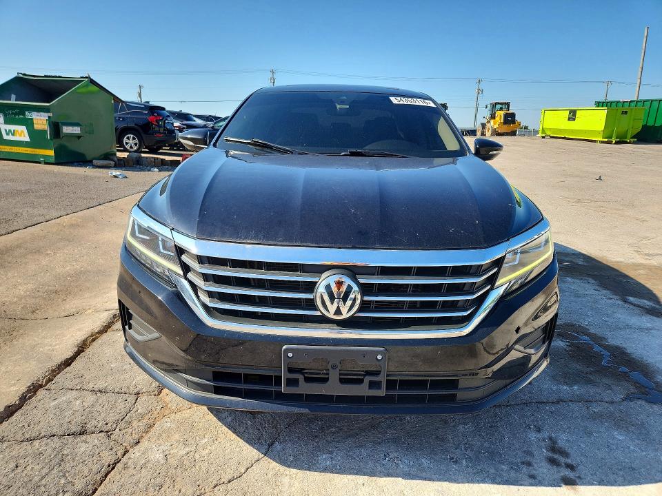 54353116 :رقم المزاد ، 1VWSA7A33MC011177 vin ، 2021 Volkswagen Passat مزاد بيع