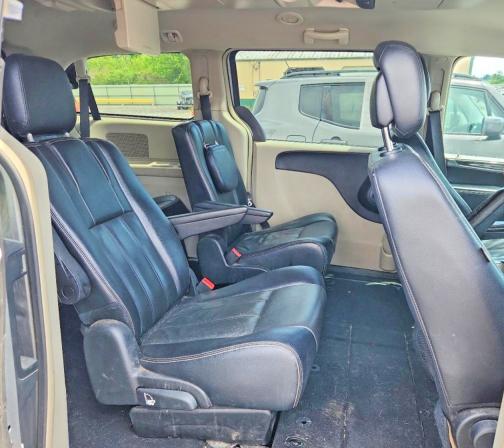 Продажа на аукционе авто 2015 Chrysler Town & Country, vin: 2C4RC1BGXFR534197, номер лота: 54313106
