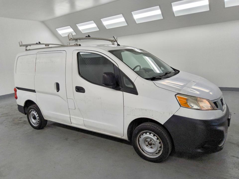 51063056 :رقم المزاد ، 3N6CM0KNXEK697751 vin ، 2014 Nissan Nv200 مزاد بيع