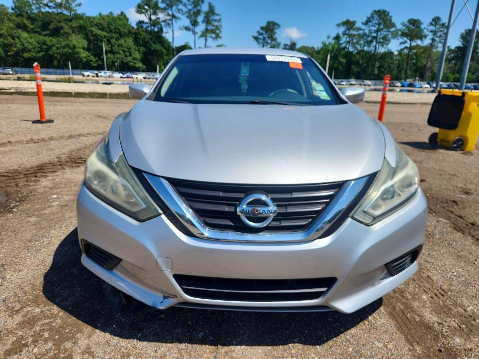 2016 Nissan Altima მანქანა იყიდება აუქციონზე, vin: 1N4AL3AP7GC133071, აუქციონის ნომერი: 52870376