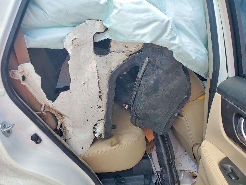 53296996 :رقم المزاد ، KNMAT2MT1GP636116 vin ، 2016 Nissan Rogue مزاد بيع