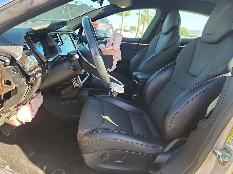 52951056 :رقم المزاد ، 5YJSA1E24HF232071 vin ، 2017 Tesla Model S مزاد بيع