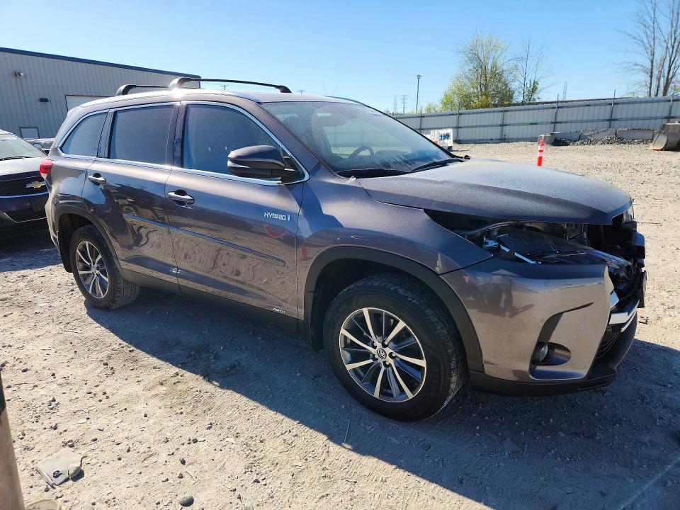 Продажа на аукционе авто 2019 Toyota Highlander Hybrid, vin: 5TDJGRFHXKS059736, номер лота: 53176486