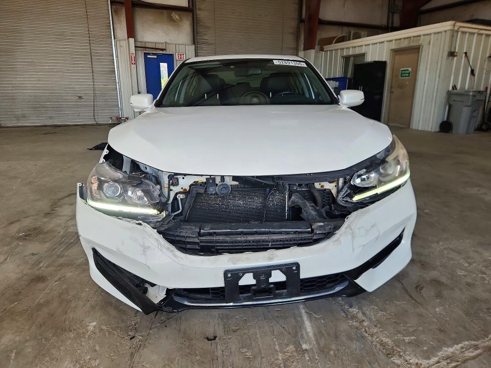 Aukcja sprzedaży 2017 Honda Accord, vin: JHMCR6F51HC013003, numer aukcji: 52891306