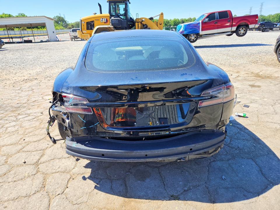 53892706 :رقم المزاد ، 5YJSA1E58NF462427 vin ، 2022 Tesla Model S مزاد بيع