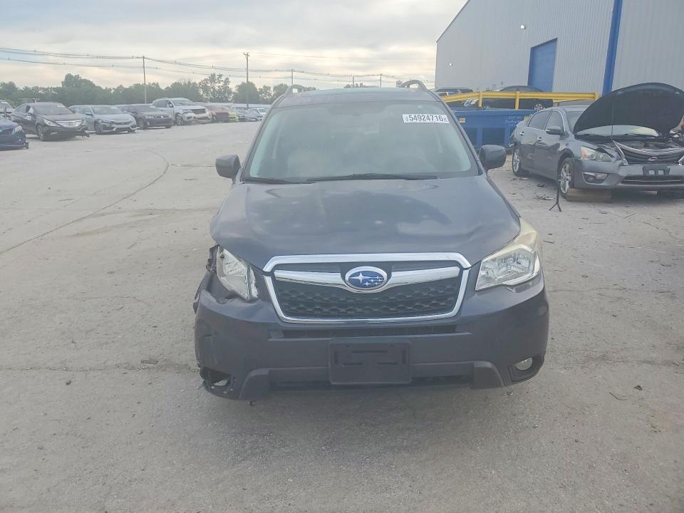 Продажа на аукционе авто 2015 Subaru Forester, vin: JF2SJAKC3FH525858, номер лота: 54924716