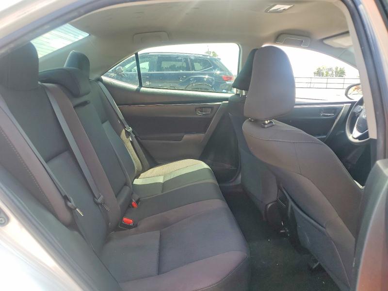 Продаж на аукціоні авто 2018 Toyota Corolla, vin: 5YFBURHE1JP806180, номер лоту: 54198156