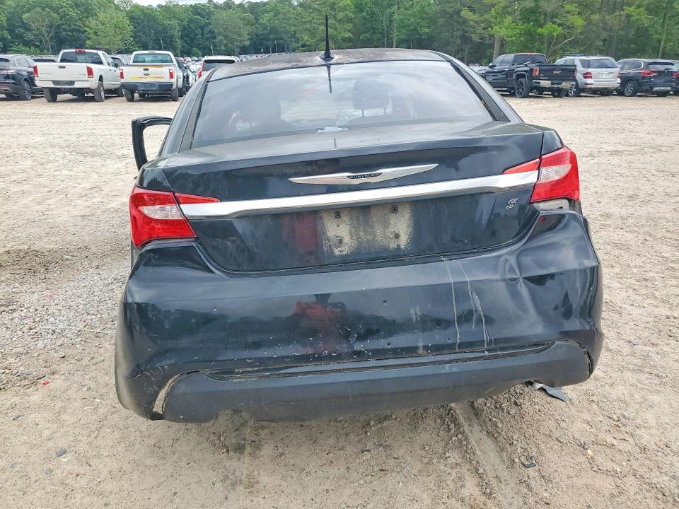 54995366 :رقم المزاد ، 1C3CCBBG7DN744864 vin ، 2013 Chrysler 200 مزاد بيع
