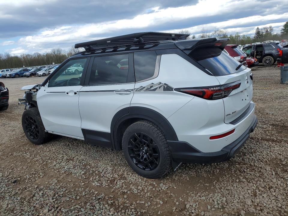 Продаж на аукціоні авто 2025 Mitsubishi Outlander, vin: JA4J4VA81SZ051008, номер лоту: 51949926