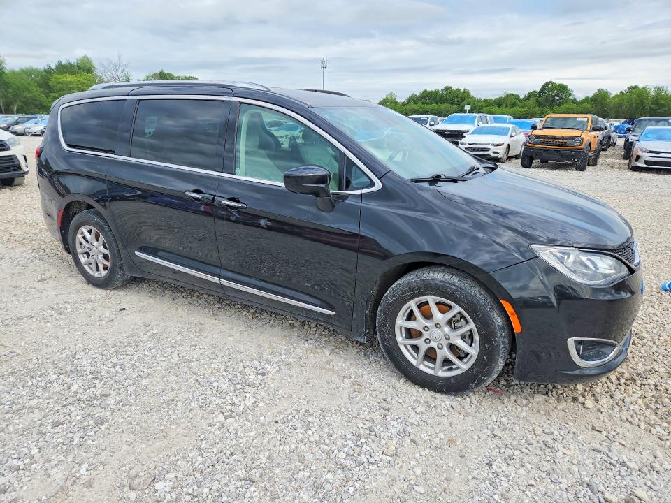 2018 Chrysler Pacifica მანქანა იყიდება აუქციონზე, vin: 2C4RC1BG2JR291400, აუქციონის ნომერი: 48655216