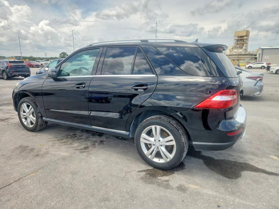 2015 Mercedes-benz Ml მანქანა იყიდება აუქციონზე, vin: 4JGDA5HB6FA440627, აუქციონის ნომერი: 54642456