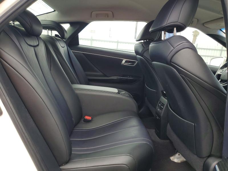 55035976 :رقم المزاد ، JTDBVRBD3GA000819 vin ، 2016 Toyota Mirai مزاد بيع