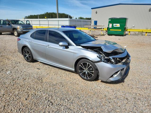 2018 Toyota Camry მანქანა იყიდება აუქციონზე, vin: JTNB11HK9J3021314, აუქციონის ნომერი: 52173036