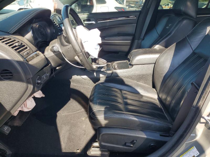 2019 Chrysler 300 მანქანა იყიდება აუქციონზე, vin: 2C3CCABG9KH686062, აუქციონის ნომერი: 54443796